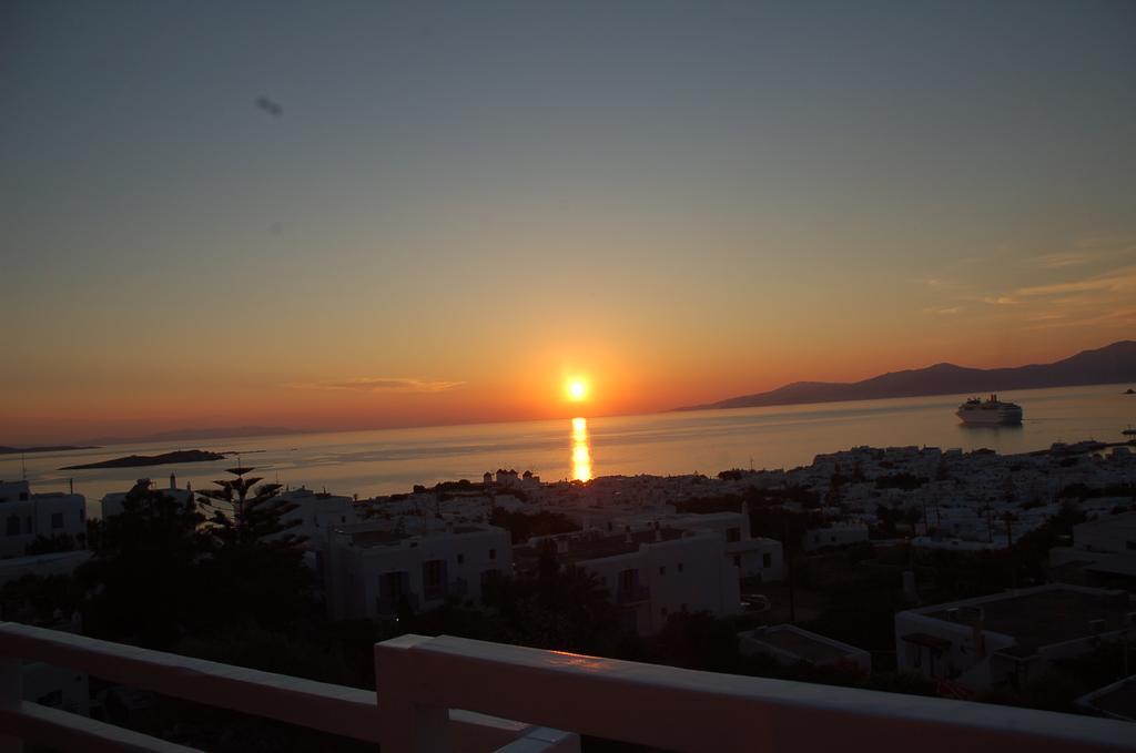فندق كونستانتينا زورز زيداكيس Mykonos Town المظهر الخارجي الصورة
